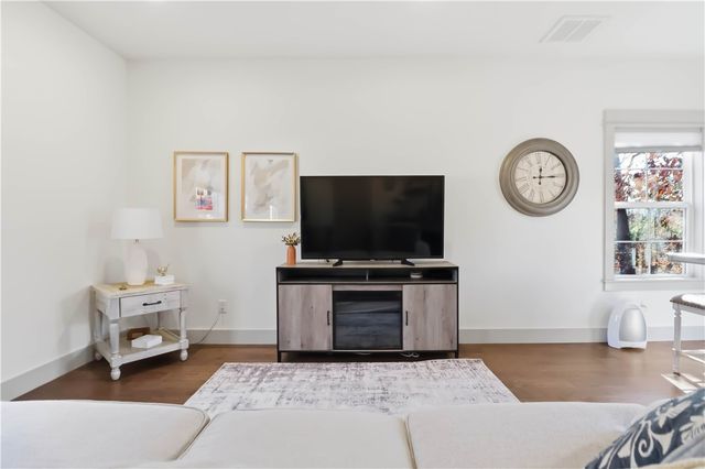 14 Winsford Lane, Bella Vista, AR 72714