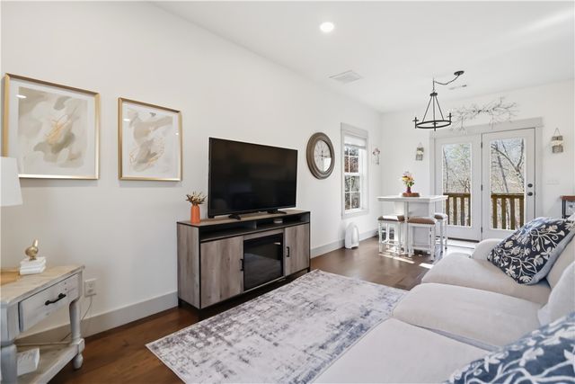 14 Winsford Lane, Bella Vista, AR 72714