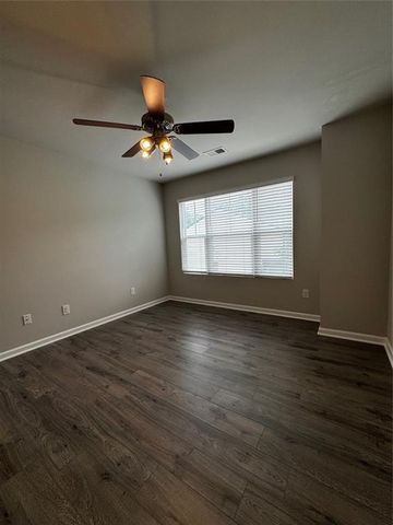 30 Laurel Drive E, Dawsonville, GA 30534