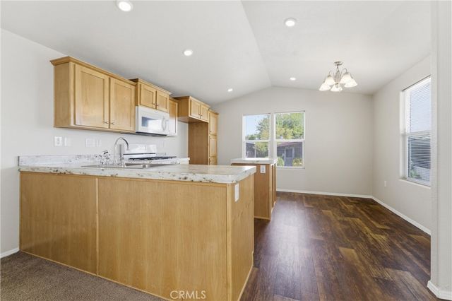 20683 Waalew Road Spc B48, Apple Valley, CA 92307