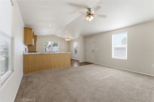 20683 Waalew Road Spc B48, Apple Valley, CA 92307