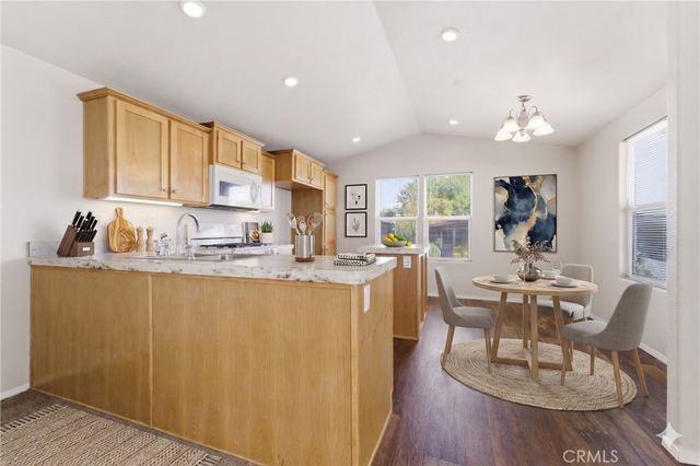 20683 Waalew Road Spc B48, Apple Valley, CA 92307