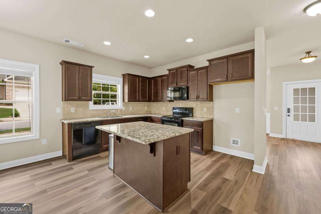 800 Ansbeth Way, Athens, GA 30606