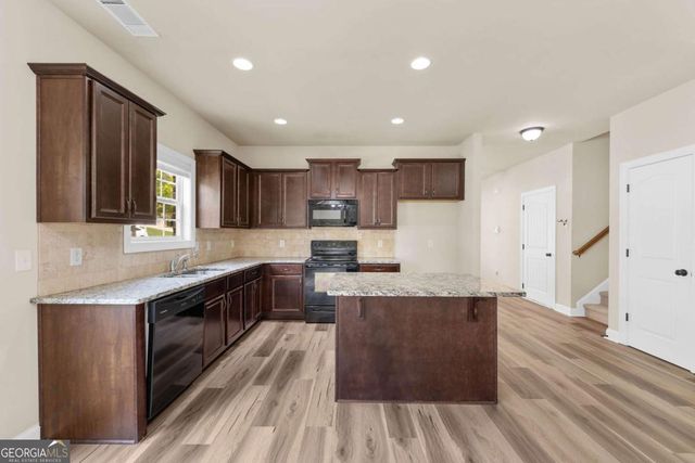800 Ansbeth Way, Athens, GA 30606