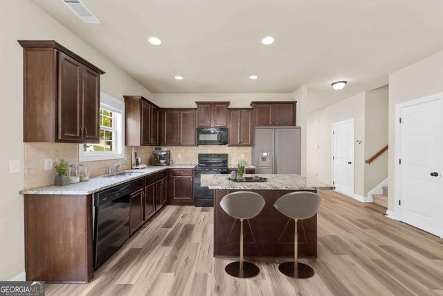 800 Ansbeth Way, Athens, GA 30606