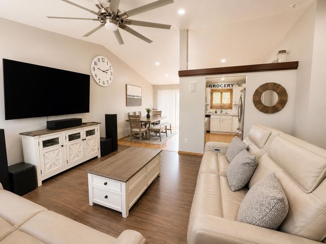 11850 W Neville Ct, Wichita, KS 67205