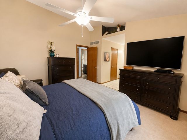 11850 W Neville Ct, Wichita, KS 67205
