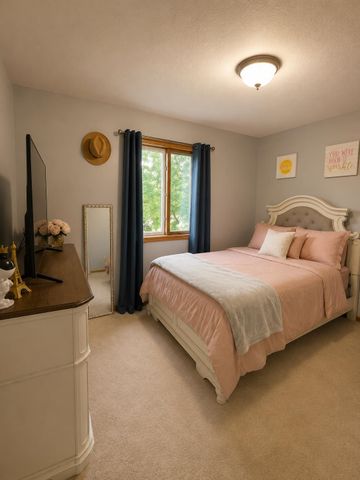 11850 W Neville Ct, Wichita, KS 67205