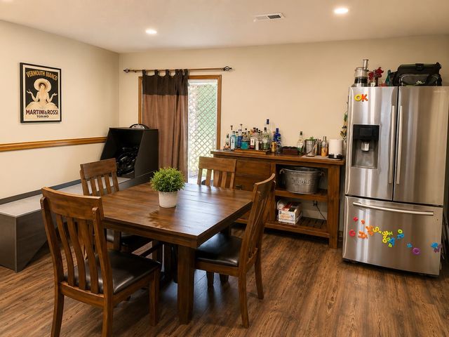 11850 W Neville Ct, Wichita, KS 67205