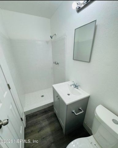 8239 CARAVELLE Drive, Jacksonville, FL 32244