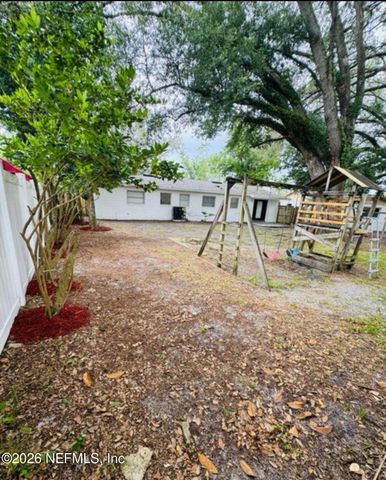 8239 CARAVELLE Drive, Jacksonville, FL 32244