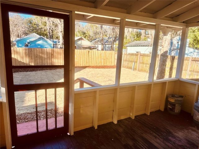 228 NW 4TH AVENUE, Gainesville, FL 32601