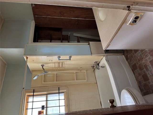 1214 E Edwards Street, Shawnee, OK 74801