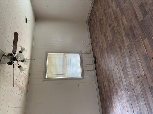 1214 E Edwards Street, Shawnee, OK 74801