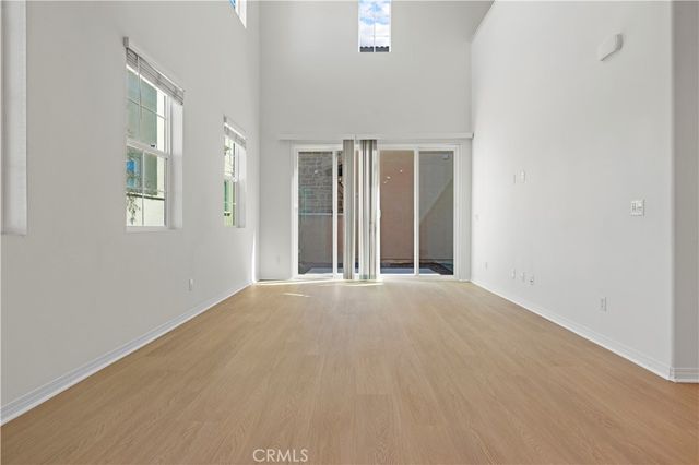 7055 Montecito, Eastvale, CA 92880