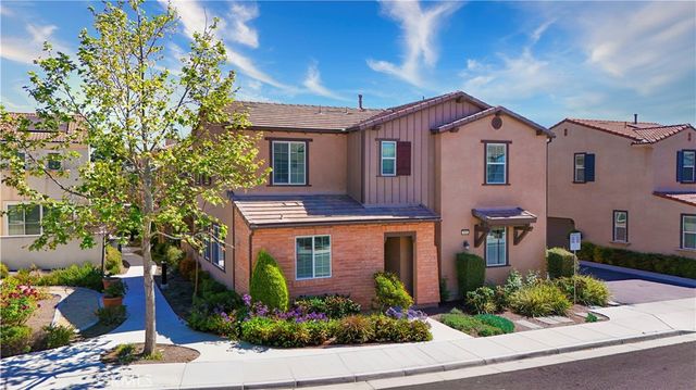 7055 Montecito, Eastvale, CA 92880