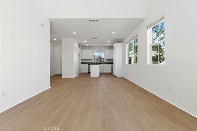 7055 Montecito, Eastvale, CA 92880