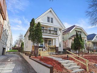 944 N 37th STREET #946, Milwaukee, WI 53208