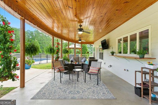 415 Old Draketown Trail, Villa Rica, GA 30180