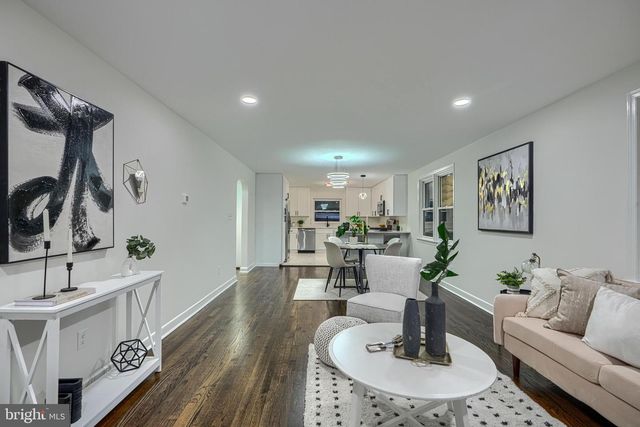 5206 HAZELWOOD AVE, Baltimore, MD 21206