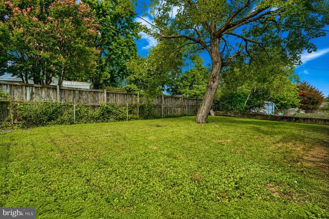 5206 HAZELWOOD AVE, Baltimore, MD 21206