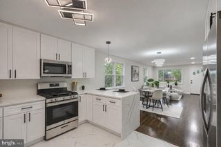 5206 HAZELWOOD AVE, Baltimore, MD 21206