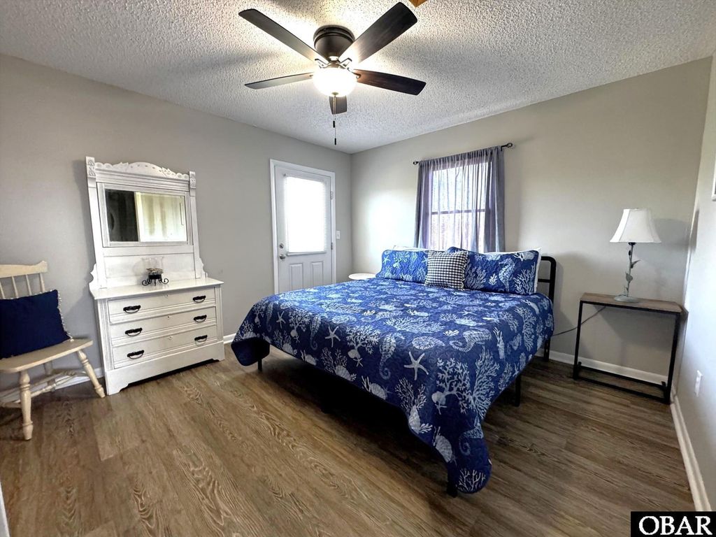Image 11 of property listing at 107 Sheldrake Court, Duck, NC 27949