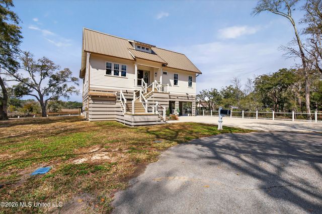 3514 San Juan Circle, Gautier, MS 39553