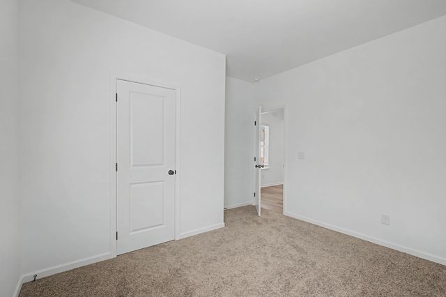 1369 English Oak Dr, Clarksville, TN 37043