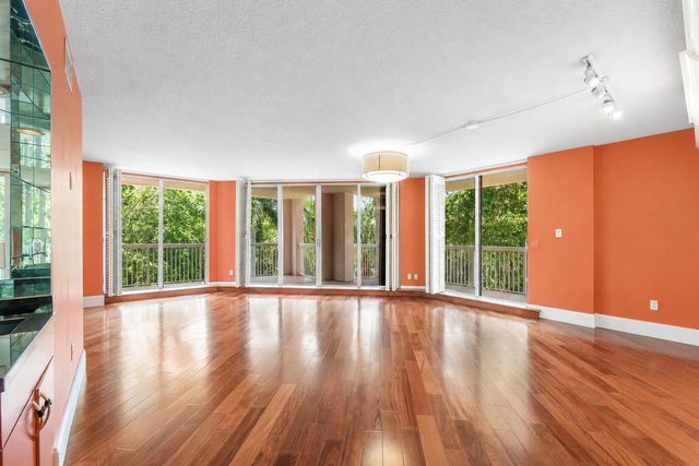 790 Andrews Avenue C206, Delray Beach, FL 33483