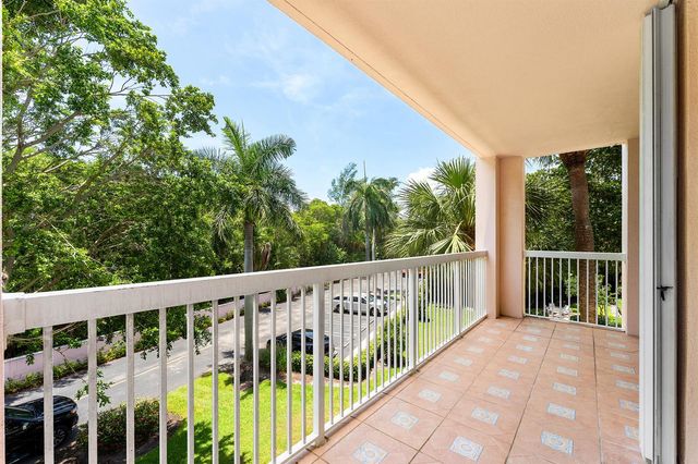 790 Andrews Avenue C206, Delray Beach, FL 33483