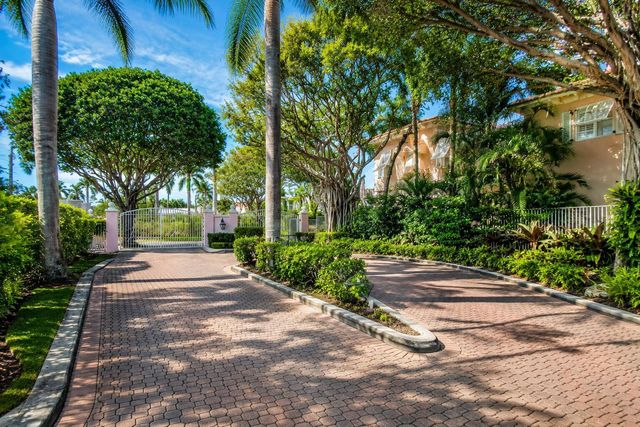 790 Andrews Avenue C206, Delray Beach, FL 33483
