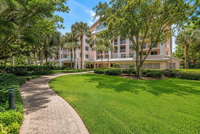790 Andrews Avenue C206, Delray Beach, FL 33483