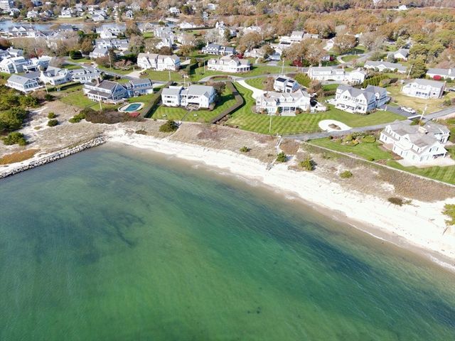 19 Riverway, Harwich, MA 02671