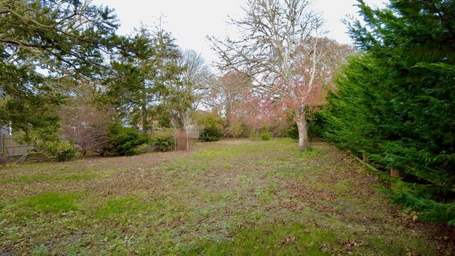 19 Riverway, Harwich, MA 02671