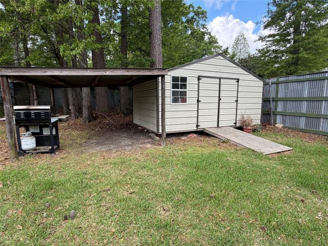 114 Elm Branch Street, Huntington, TX 75949