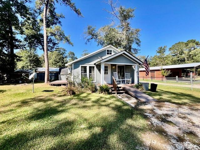 114 Elm Branch Street, Huntington, TX 75949