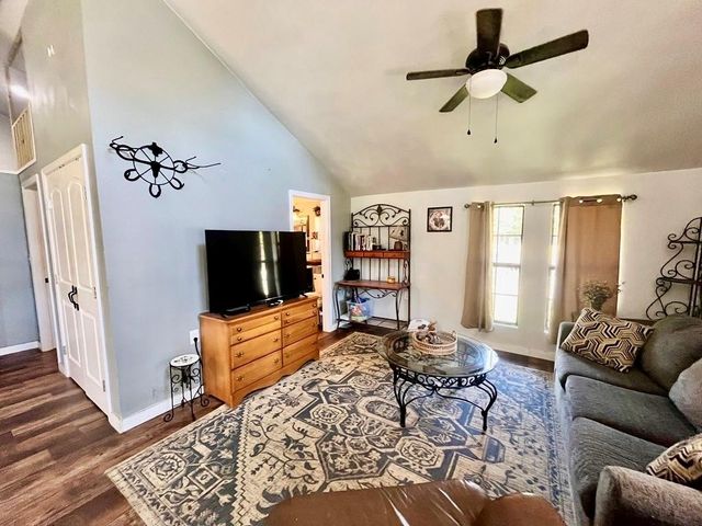 114 Elm Branch Street, Huntington, TX 75949