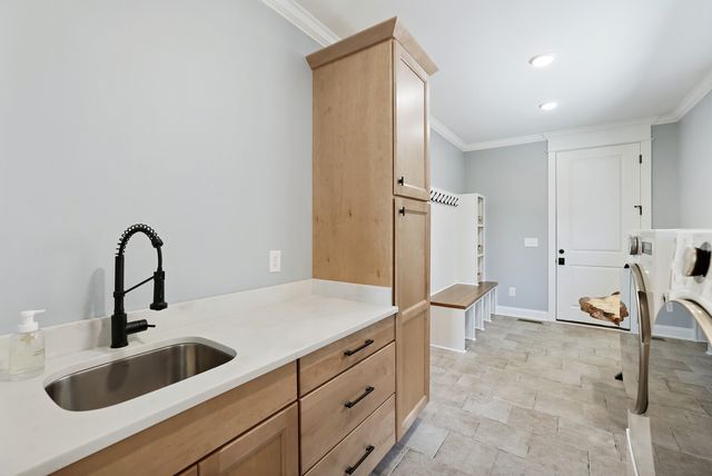 3755 Holmes Gap Rd, Watertown, TN 37184