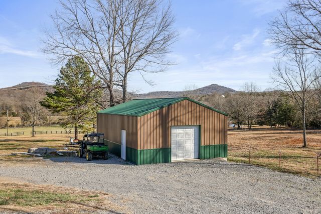 3755 Holmes Gap Rd, Watertown, TN 37184