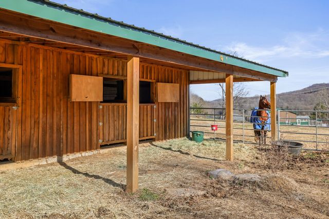 3755 Holmes Gap Rd, Watertown, TN 37184