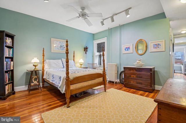 335 WARREN AVE, Baltimore, MD 21230