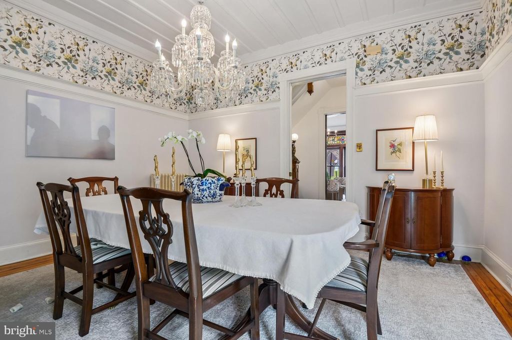 Image 14 of property listing at 335 WARREN AVE, Baltimore, MD 21230