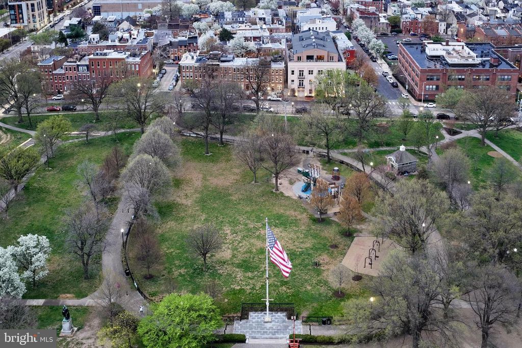 Image 50 of property listing at 335 WARREN AVE, Baltimore, MD 21230