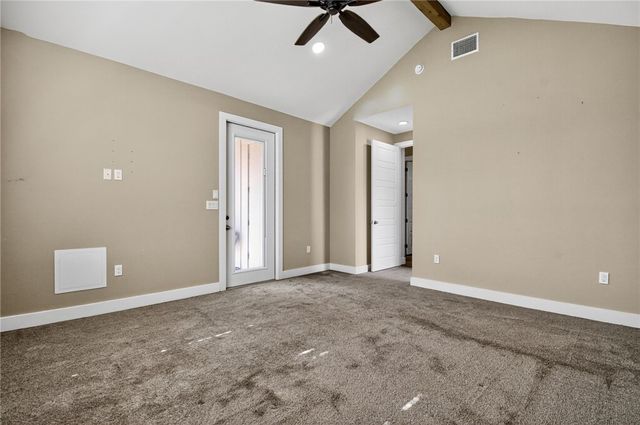 701 South Metz St, Orange Grove, TX 78372