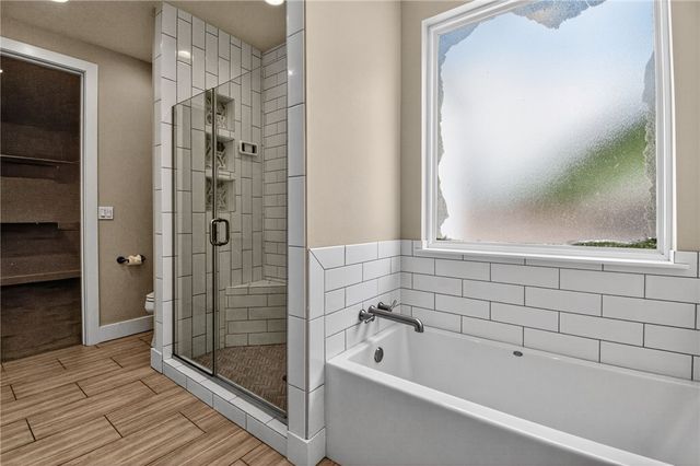701 South Metz St, Orange Grove, TX 78372