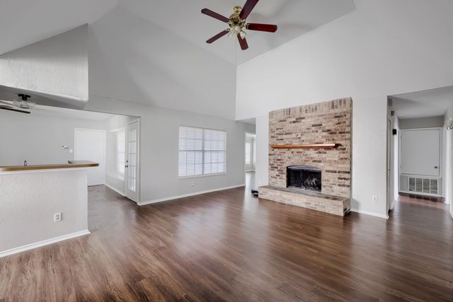 1005 Whitewater Trail, Desoto, TX 75115