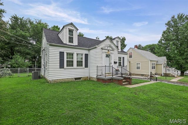 3526 California Avenue, Alton, IL 62002
