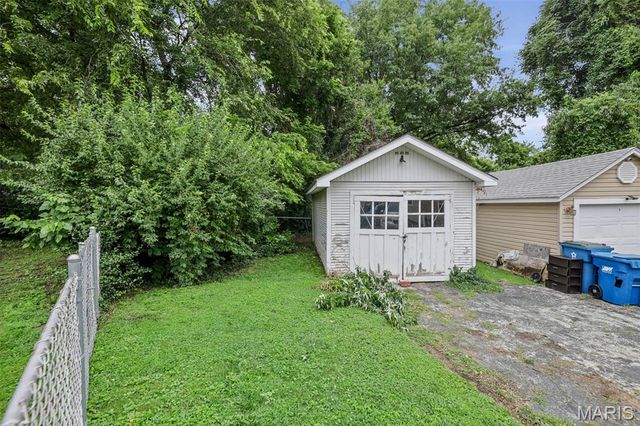 3526 California Avenue, Alton, IL 62002