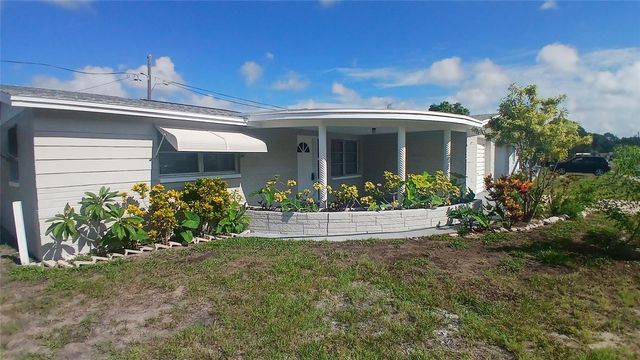 2109 SHANNON DRIVE, Holiday, FL 34690